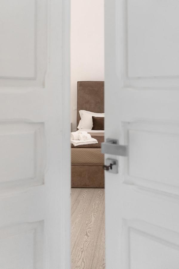 Dimora Elce Suites Elegance & Design Lecce Ngoại thất bức ảnh